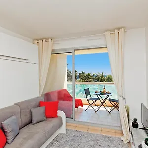 Sea Side Yourhosthelper Appartement